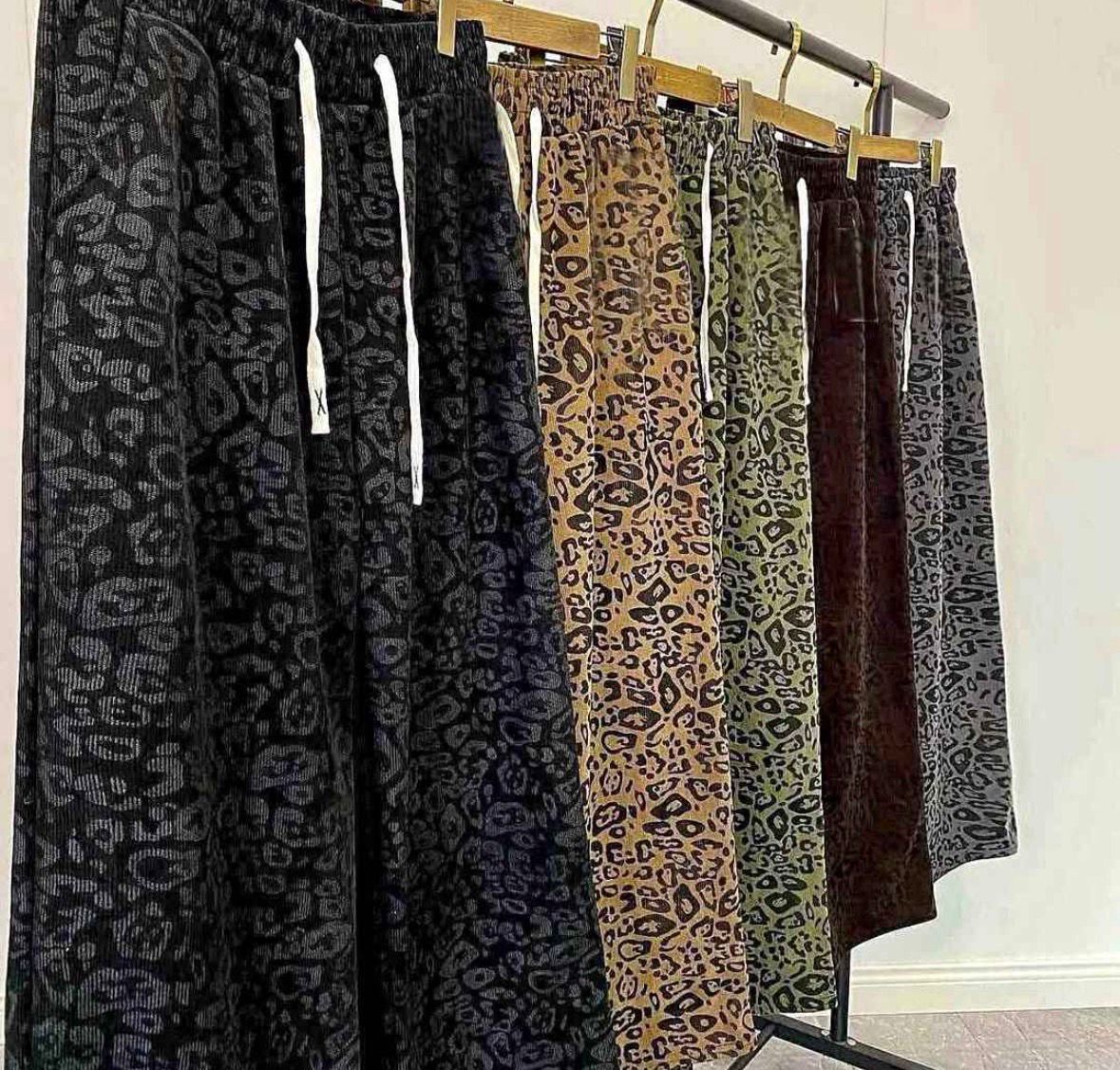 Pantalón de Cotele con Chiporro❤️Print BR59🐆 (6 unidades)