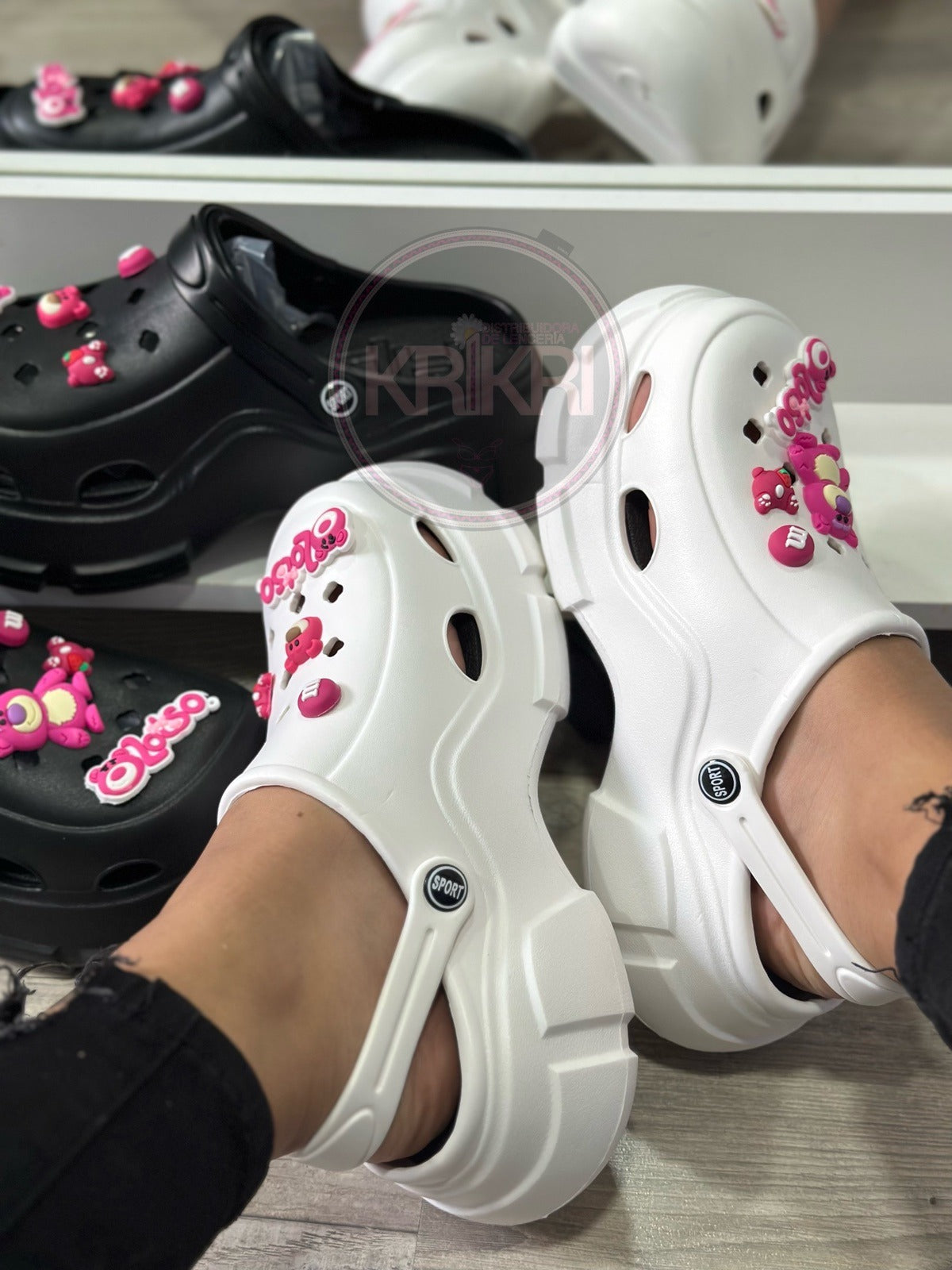 Style Crocs 461 Lotso x Caja