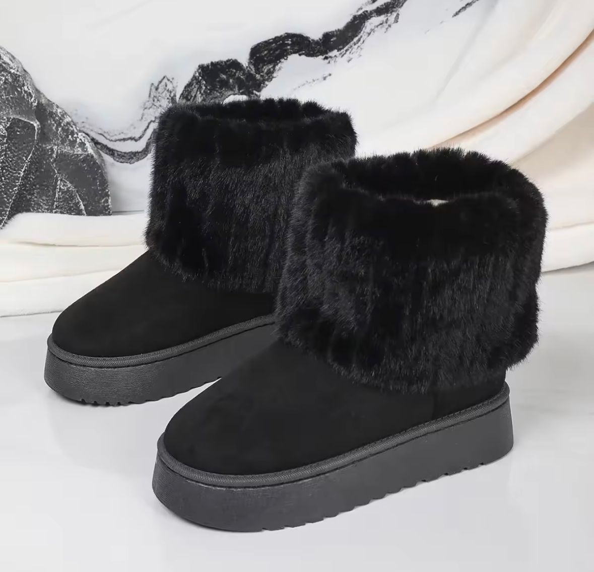 Botas Peludas ZG-27 (Minimo 3 pares)