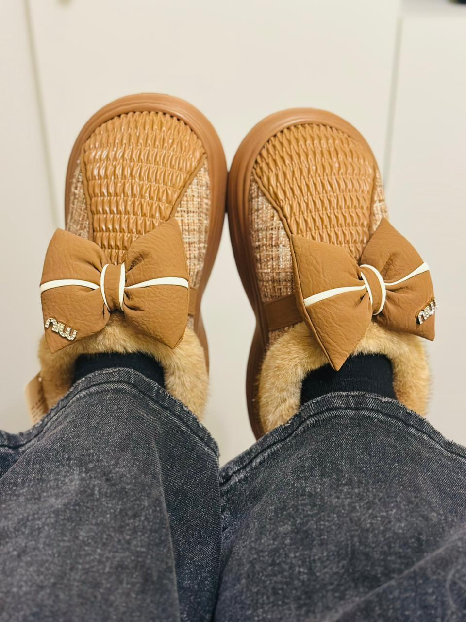 Pantufla Tendencia🩷🎀827 (6 Unidades)