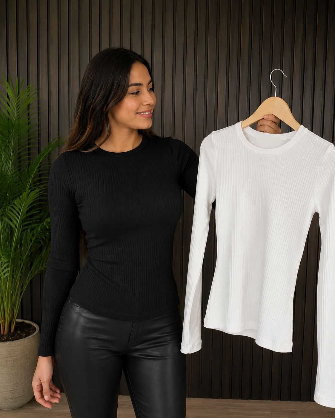 Camiseta Acanalada Negro y Blanco❤️